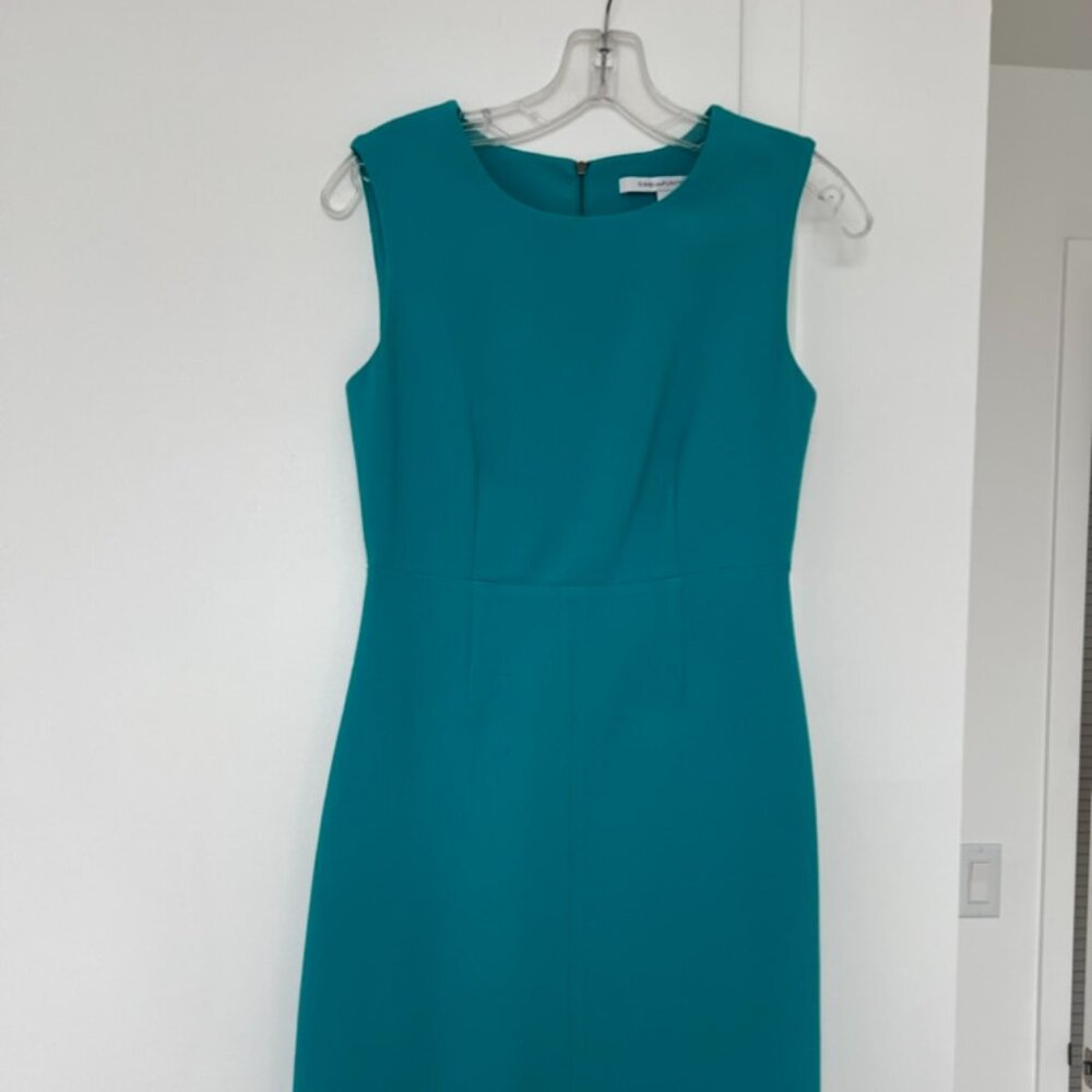 Sleeveless bridesmaid dress